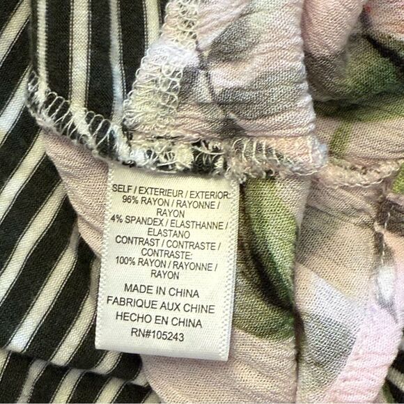 Wallpapher Nordstrom Black & White Stripe Floral-Print Contrast Tank Top Large - Picture 6 of 7